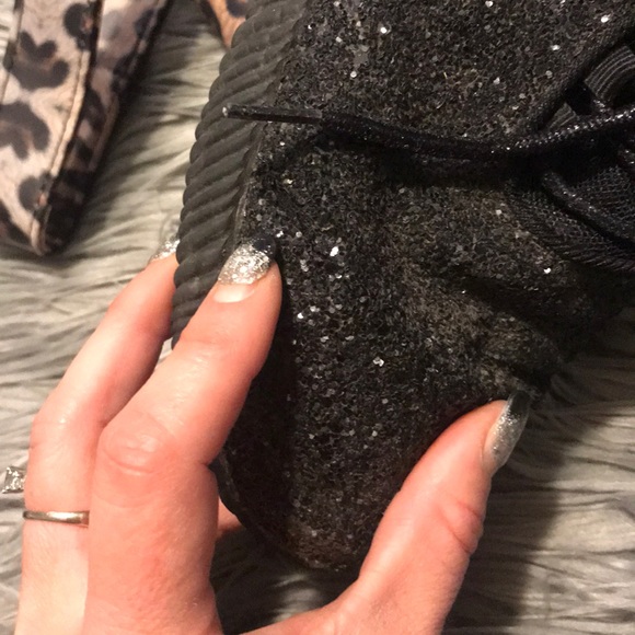 Tenny shoes sparkly - Picture 3 of 3